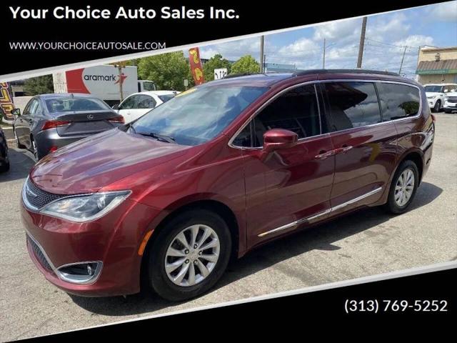 2017 Chrysler Pacifica Touring-L for sale in Dearborn, MI