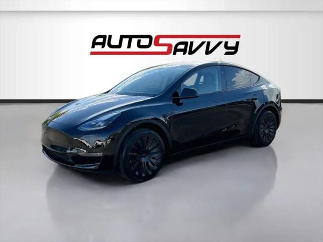 2024 Tesla Model Y Base