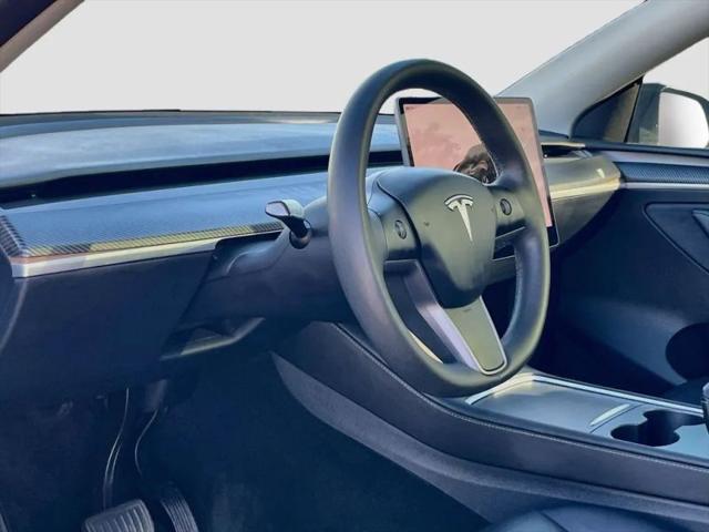 2024 Tesla Model Y Base