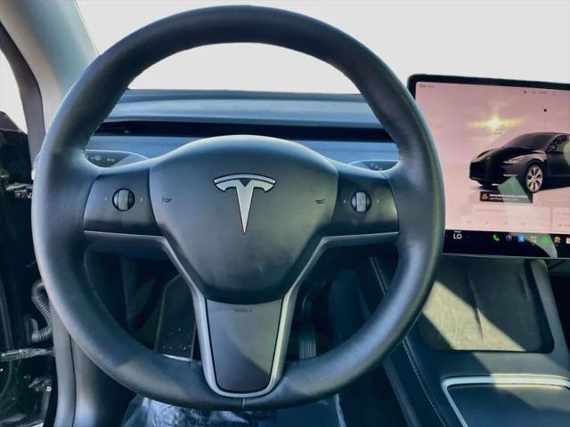 2024 Tesla Model Y Base
