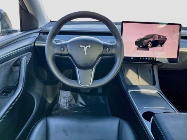 2024 Tesla Model Y Base