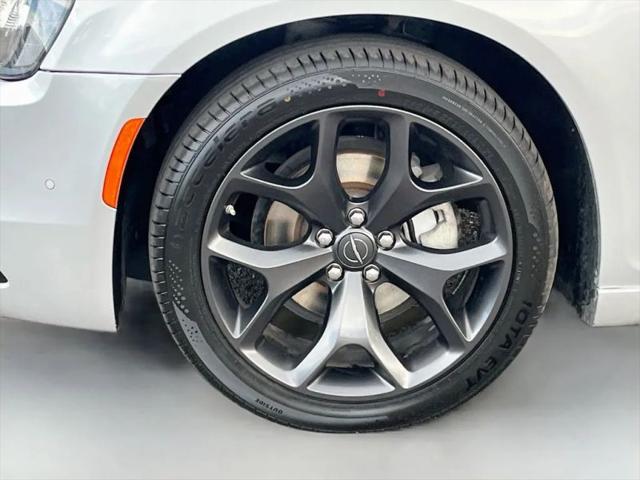 2023 Chrysler 300 300S
