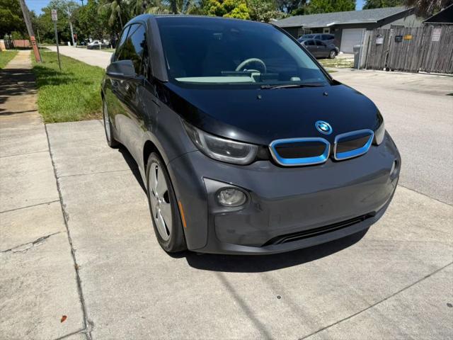 2014 BMW i3 Base w/Range Extender