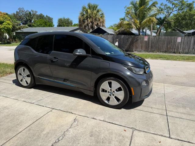 2014 BMW i3 Base w/Range Extender