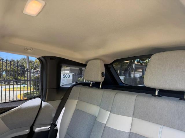 2014 BMW i3 Base w/Range Extender