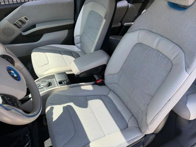 2014 BMW i3 Base w/Range Extender