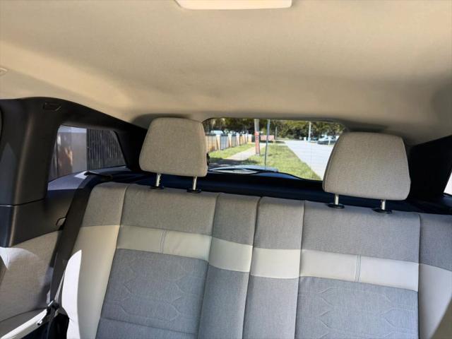 2014 BMW i3 Base w/Range Extender