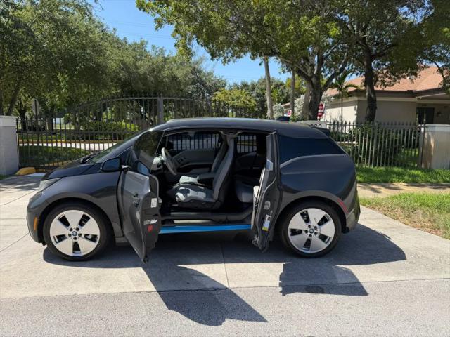 2014 BMW i3 Base w/Range Extender