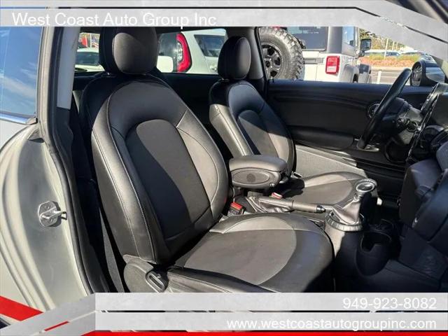 2015 MINI Hardtop Cooper