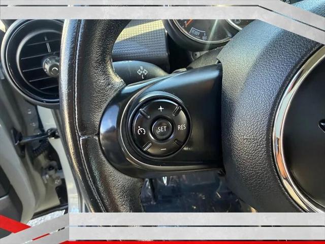 2015 MINI Hardtop Cooper