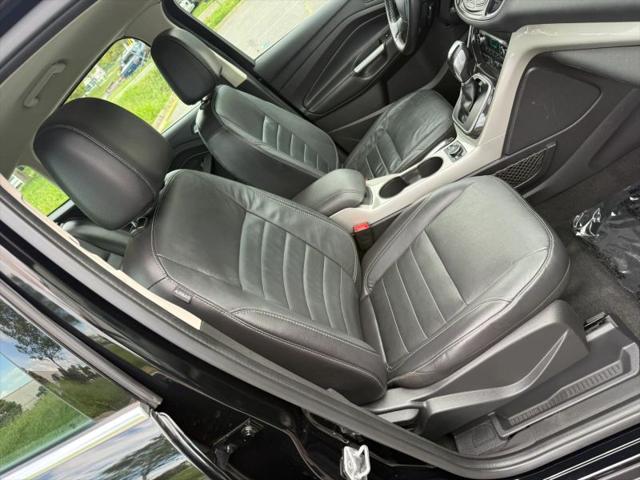 2016 Ford C-Max Energi SEL