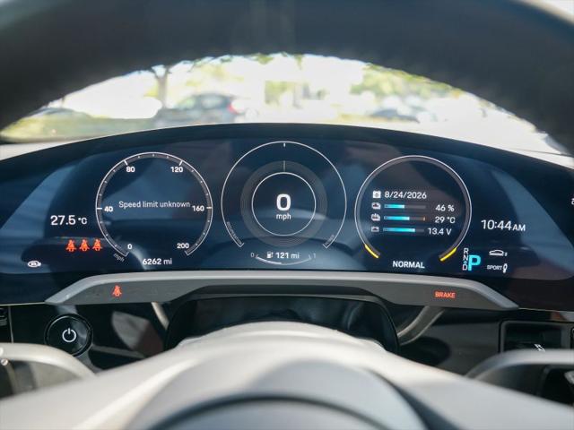2023 Porsche Taycan Base