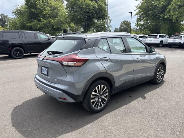 2021 Nissan Kicks SV Xtronic CVT