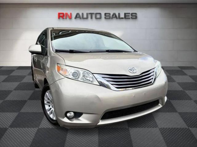 2017 Toyota Sienna XLE 8 Passenger for sale in Sacramento, CA