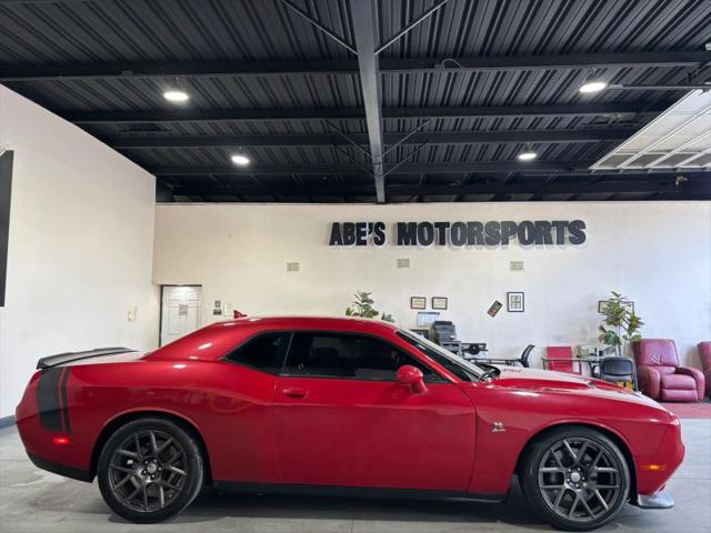 2016 Dodge Challenger R/T Scat Pack