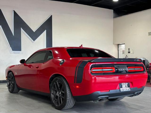 2016 Dodge Challenger R/T Scat Pack