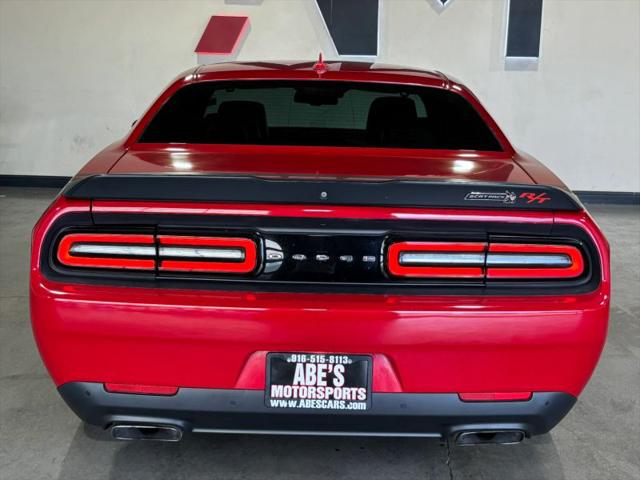 2016 Dodge Challenger R/T Scat Pack