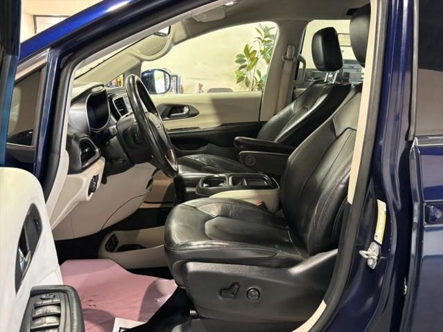 2020 Chrysler Pacifica Touring L