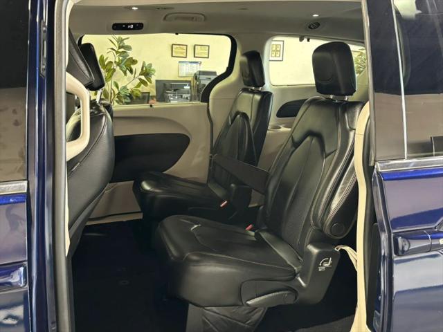 2020 Chrysler Pacifica Touring L