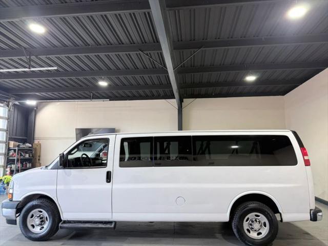 2019 Chevrolet Express LT