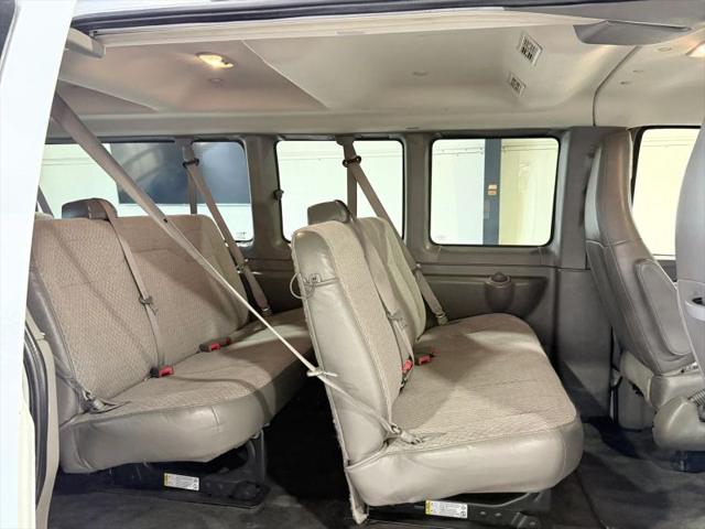 2019 Chevrolet Express LT
