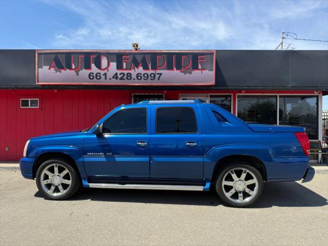 2004 Cadillac Escalade EXT Standard for sale in Bakersfield, CA