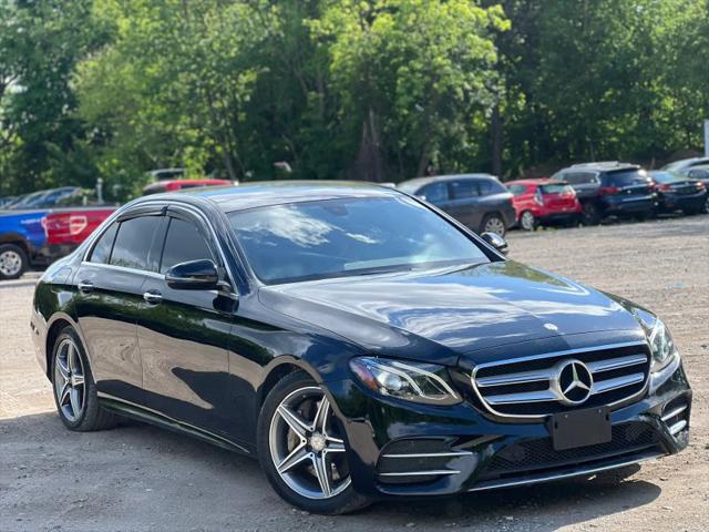 2017 Mercedes-Benz E-CLASS E 300 E 300