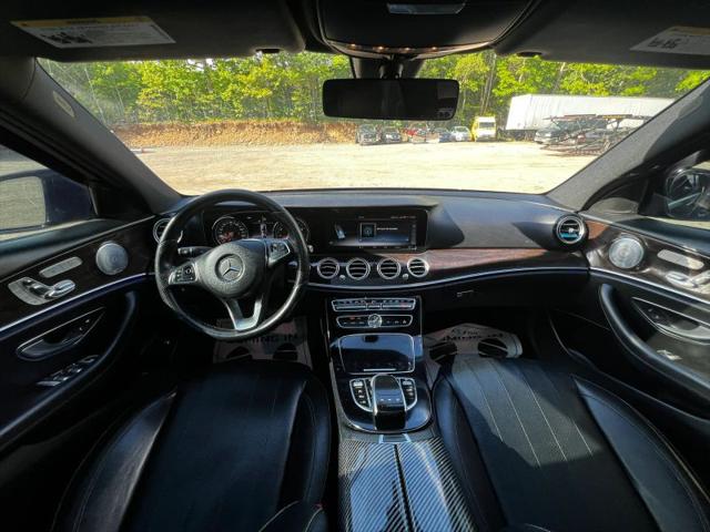 2017 Mercedes-Benz E-CLASS E 300 E 300