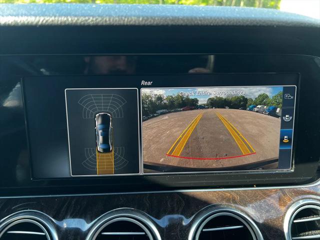 2017 Mercedes-Benz E-CLASS E 300 E 300