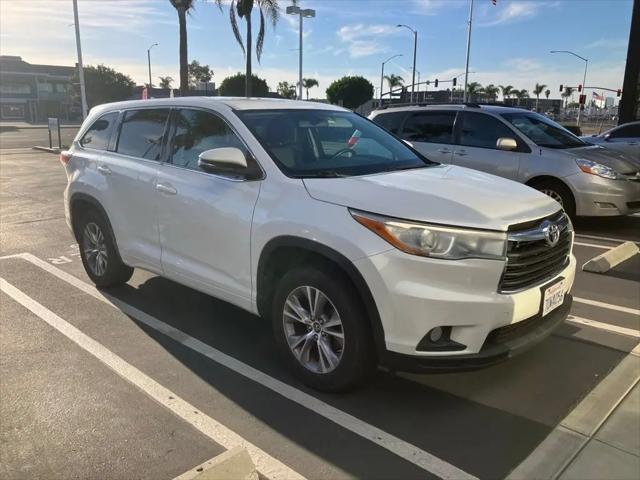 2016 Toyota Highlander LE Plus V6 for sale in Huntington Beach, CA