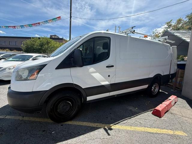 2015 Ford Transit w/60/40 Side Door w/RWB