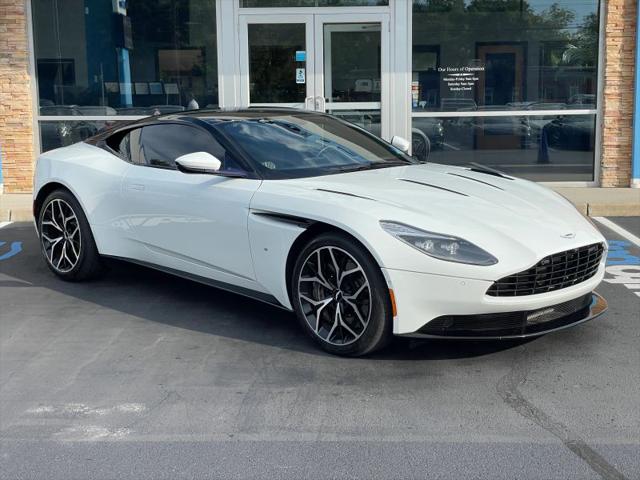 2017 Aston Martin DB11 Base for sale in Burlington, NJ