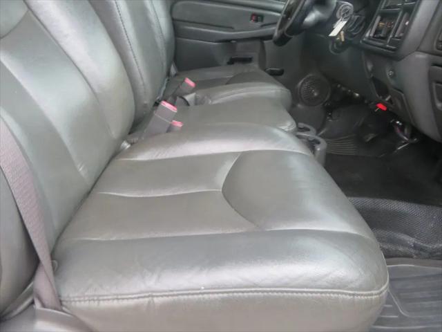 2006 Chevrolet Silverado 2500HD Work Truck