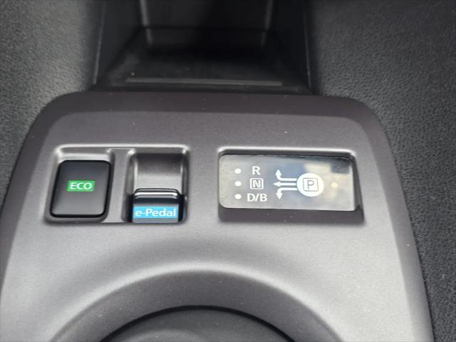 2025 Nissan LEAF S