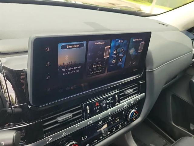 2026 Nissan Pathfinder SV