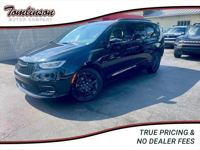 2025 Chrysler Pacifica Limited for sale in Gainesville, FL