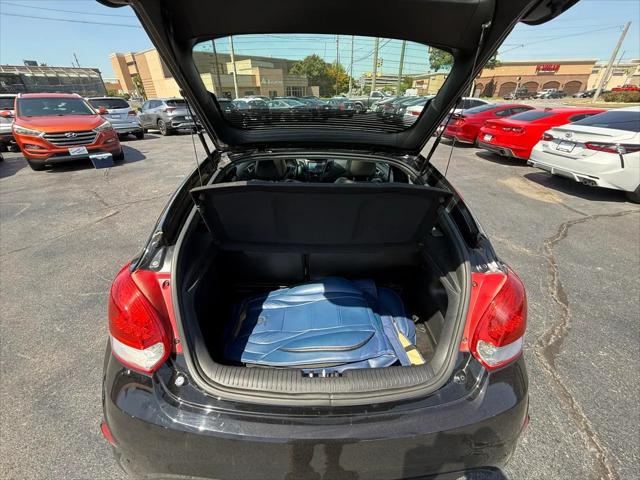 2014 Hyundai Veloster Turbo w/Blue