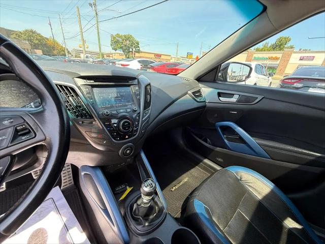 2014 Hyundai Veloster Turbo w/Blue
