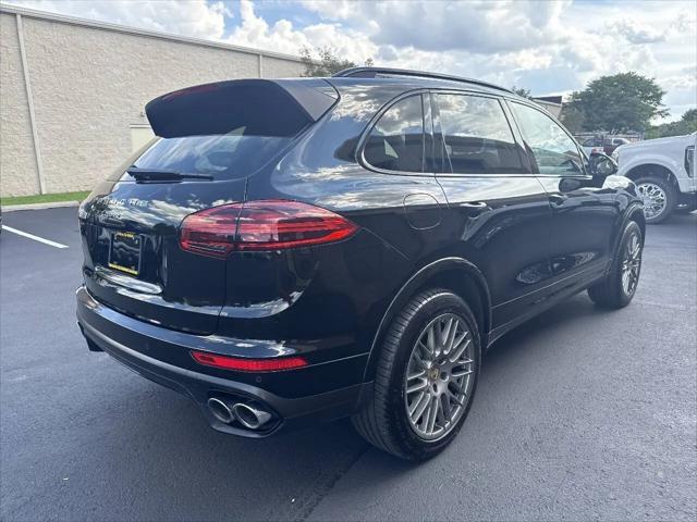 2017 Porsche Cayenne Platinum Edition