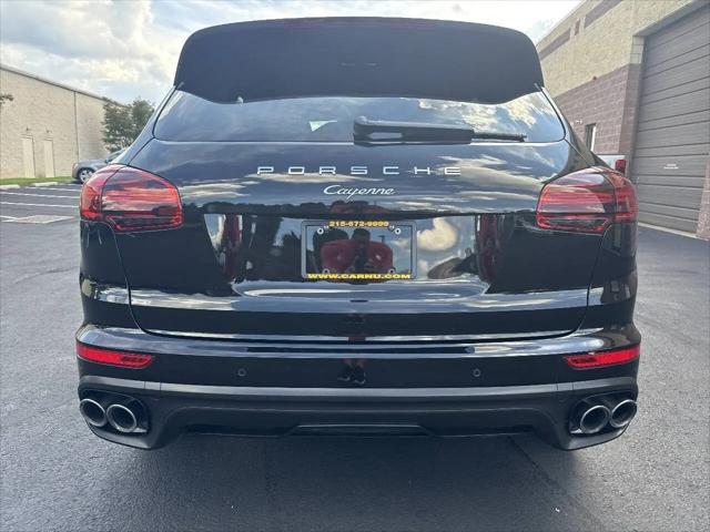 2017 Porsche Cayenne Platinum Edition