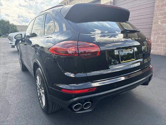 2017 Porsche Cayenne Platinum Edition
