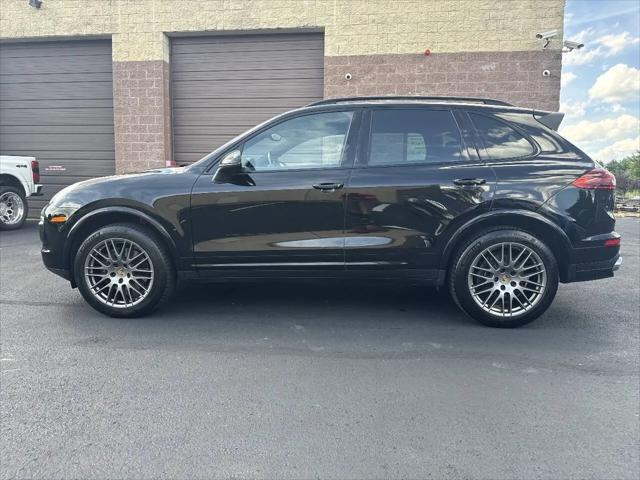 2017 Porsche Cayenne Platinum Edition