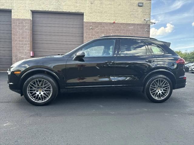 2017 Porsche Cayenne Platinum Edition