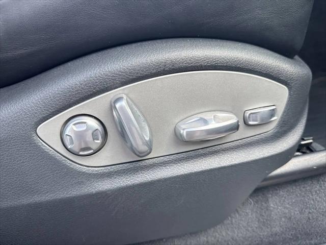 2017 Porsche Cayenne Platinum Edition