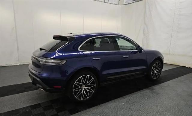 2023 Porsche Macan Macan