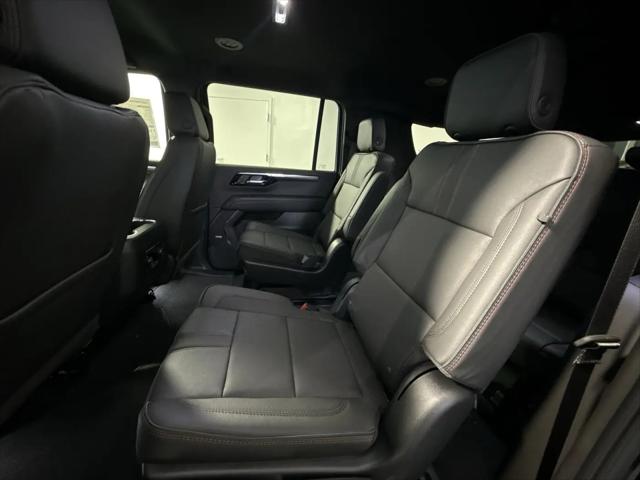 2026 Chevrolet Suburban RST, 4WD