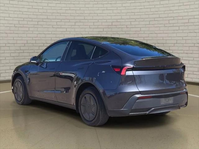 2026 Tesla Model Y Premium Rear-Wheel Drive
