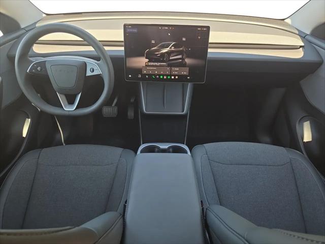 2026 Tesla Model Y Premium Rear-Wheel Drive