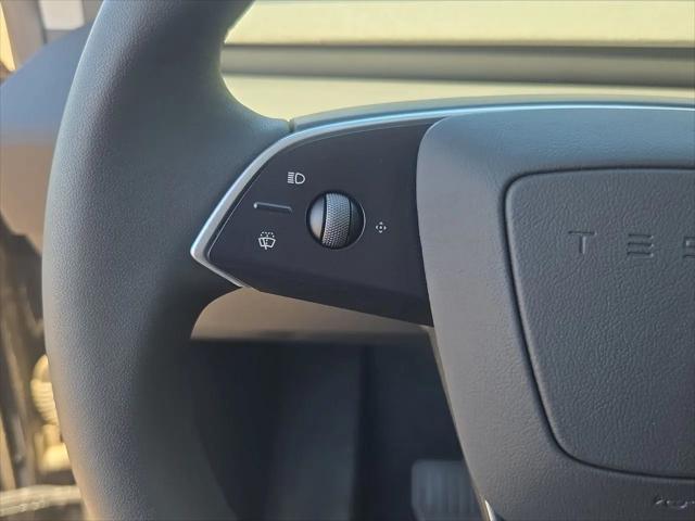 2026 Tesla Model Y Premium Rear-Wheel Drive