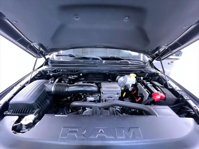2022 Ram 1500 Limited Crew Cab 4x4 57 Box